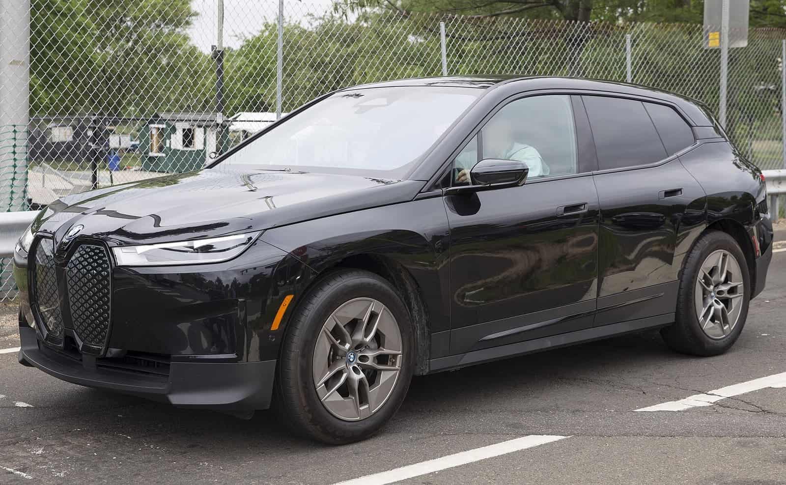 2026 BMW iX