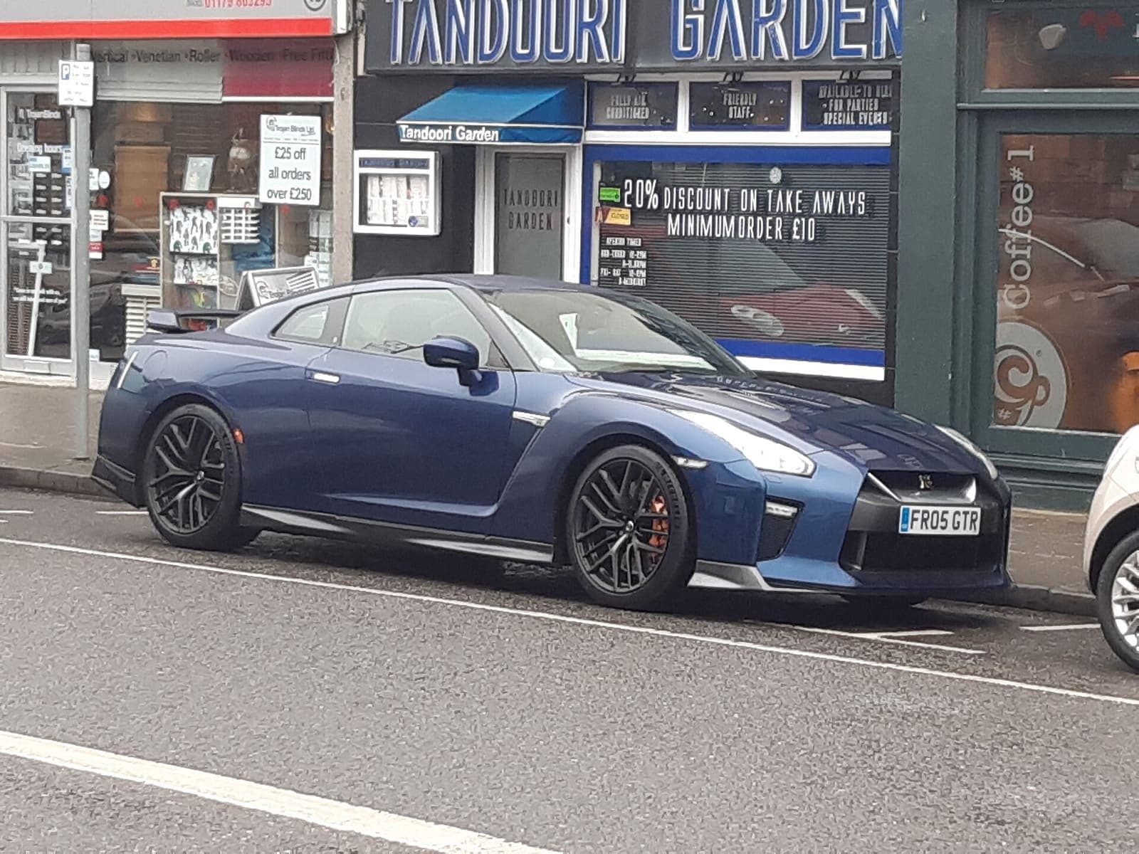 2025 Nissan GT-R
